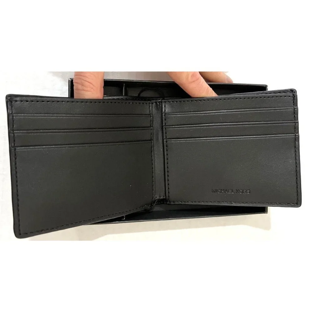 New Michael Kors Cooper Men's Billfold Wallet with Key Fob Olive / Army Green